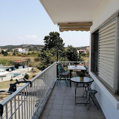 Elef Apartment Paralia Dionysiou Exteriér fotografie