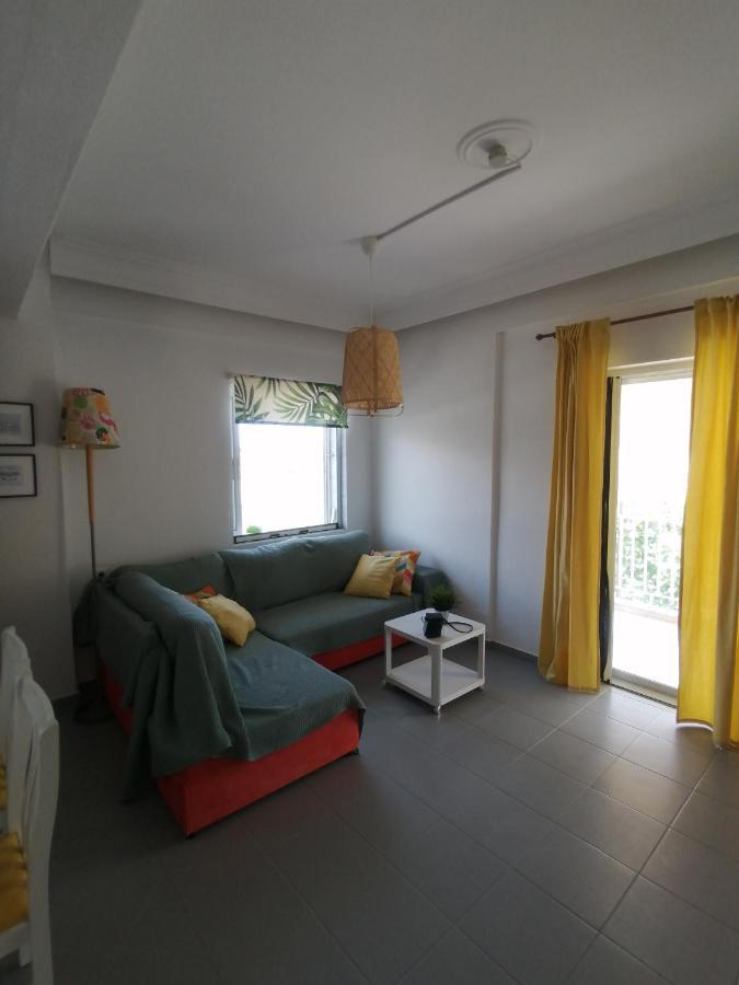 Elef Apartment Paralia Dionysiou Exteriér fotografie