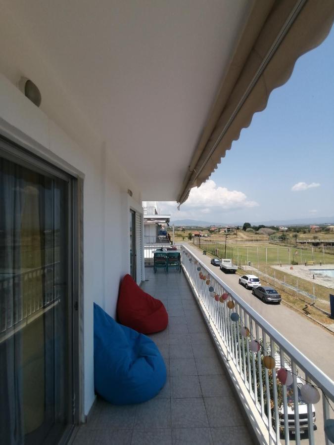 Elef Apartment Paralia Dionysiou Exteriér fotografie
